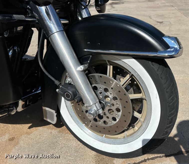 image for item OL9701 1998 Harley Davidson Electra Glide motorcycle