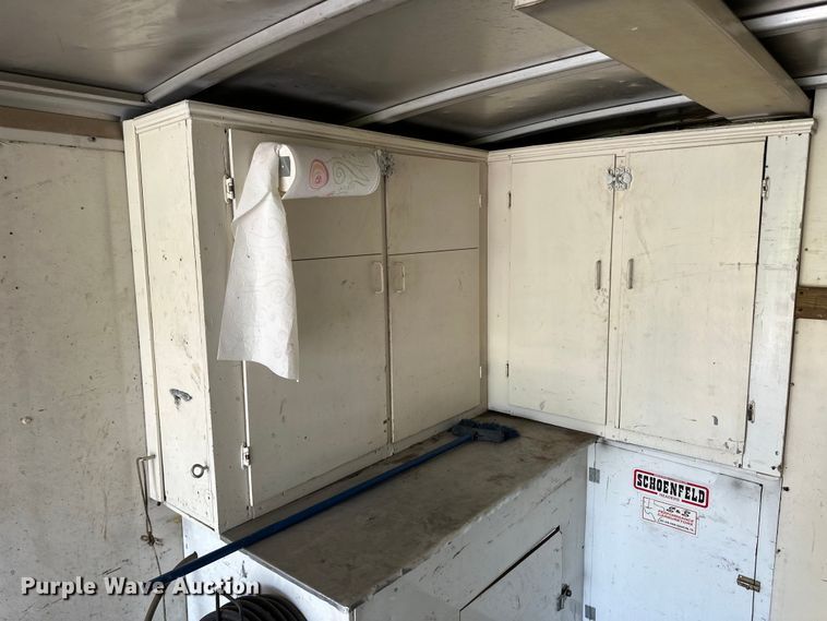 image for item OL9704 1994 Featherlite enclosed cargo trailer