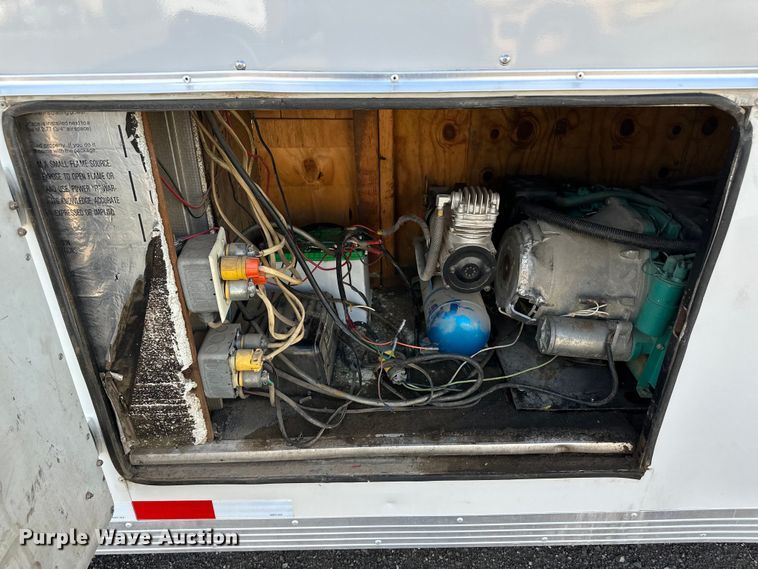 image for item OL9704 1994 Featherlite enclosed cargo trailer