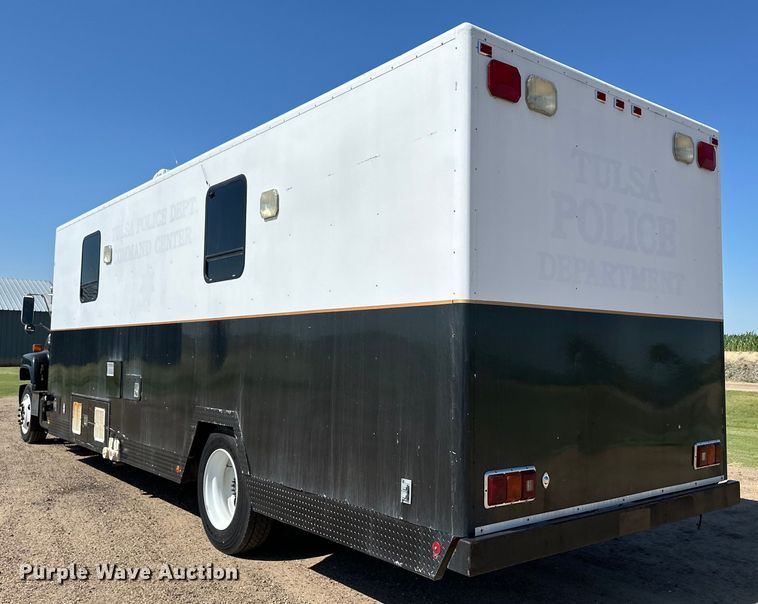 image for item OL9705 1995 GMC TopKick mobile command center truck