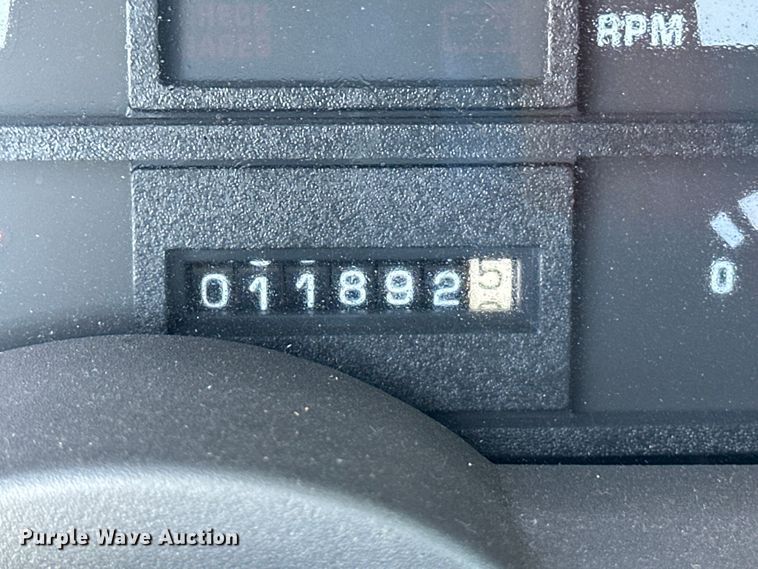 image for item OL9705 1995 GMC TopKick mobile command center truck