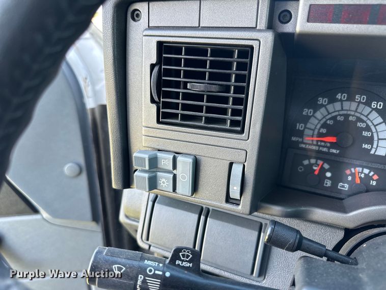 image for item OL9705 1995 GMC TopKick mobile command center truck