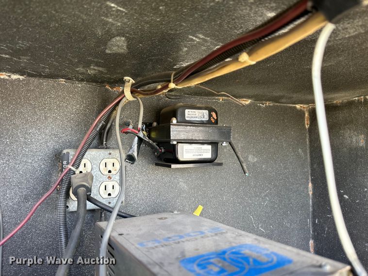 image for item OL9705 1995 GMC TopKick mobile command center truck