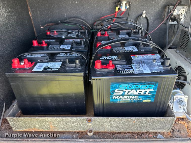 image for item OL9705 1995 GMC TopKick mobile command center truck