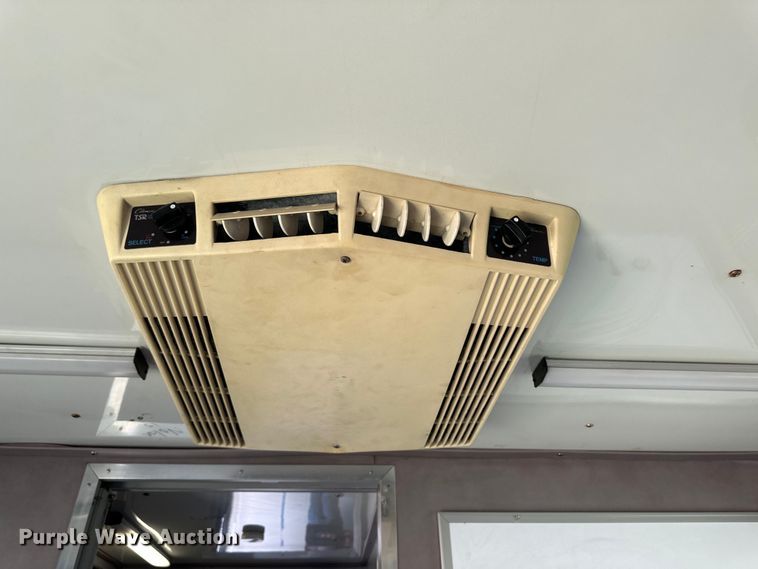 image for item OL9705 1995 GMC TopKick mobile command center truck