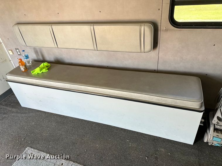 image for item OL9705 1995 GMC TopKick mobile command center truck