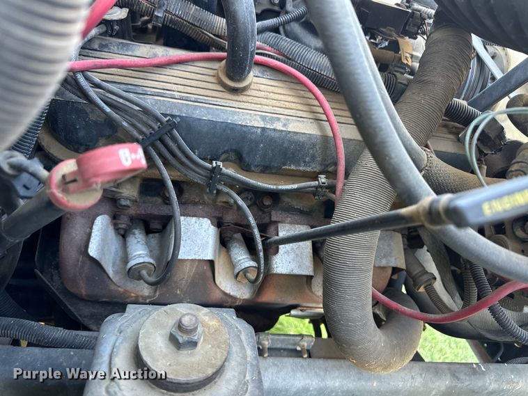 image for item OL9705 1995 GMC TopKick mobile command center truck