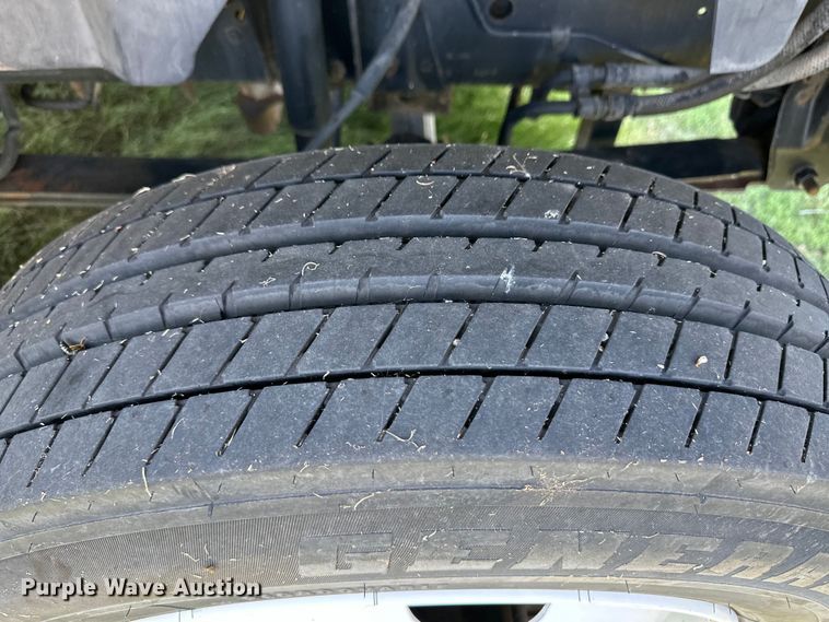 image for item OL9705 1995 GMC TopKick mobile command center truck