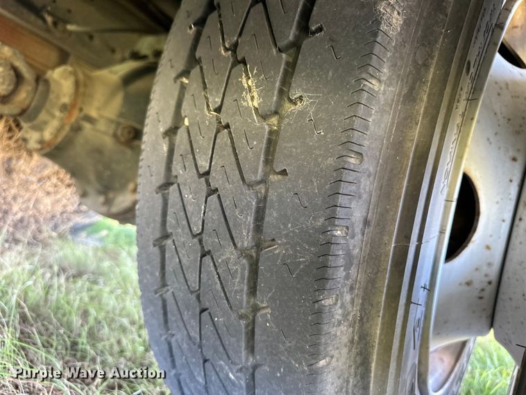 image for item OL9705 1995 GMC TopKick mobile command center truck