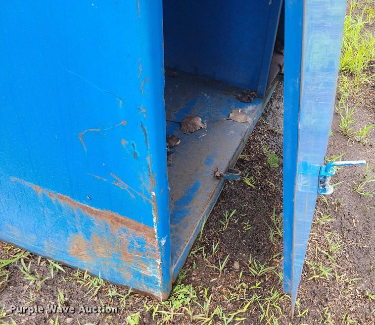 image for item DG0659 (4) recycling containers