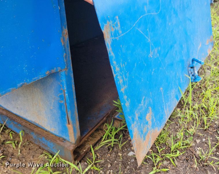 image for item DG0659 (4) recycling containers