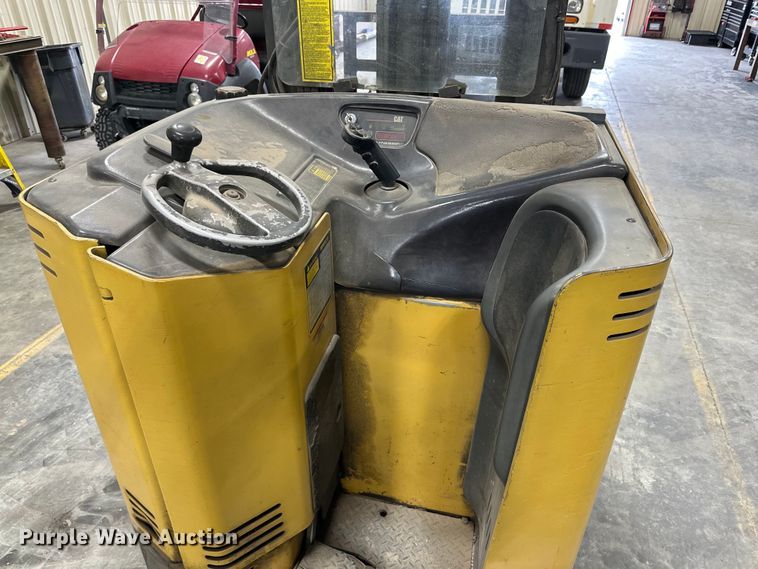 image for item DG4456 Caterpillar NRR40 order picker