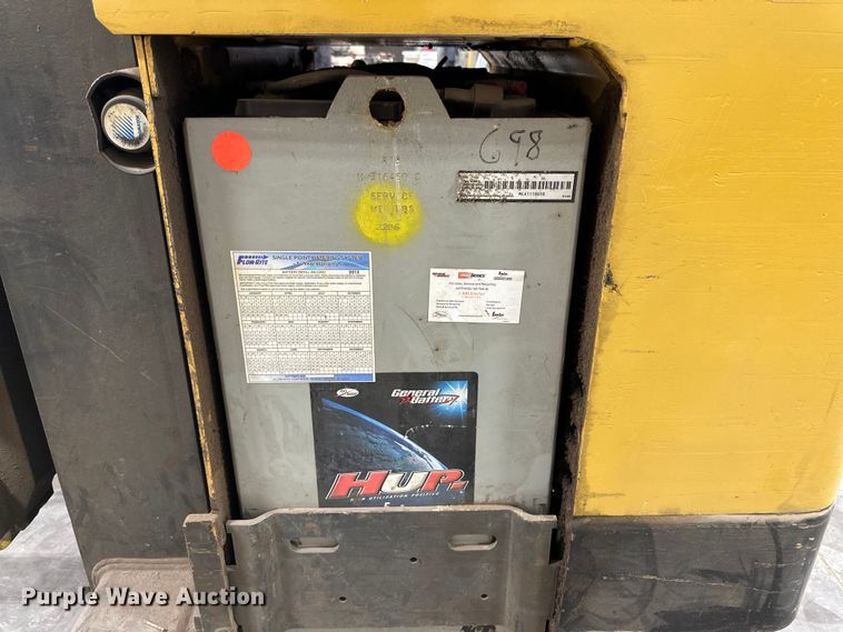 image for item DG4456 Caterpillar NRR40 order picker