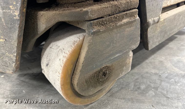 image for item DG4456 Caterpillar NRR40 order picker