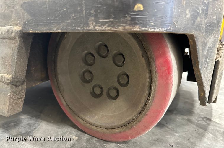 image for item DG4456 Caterpillar NRR40 order picker