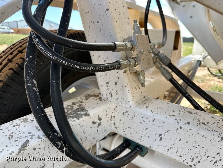 image for item DK6702 2018 Right Manufacturing Systems Inc. concrete mixer