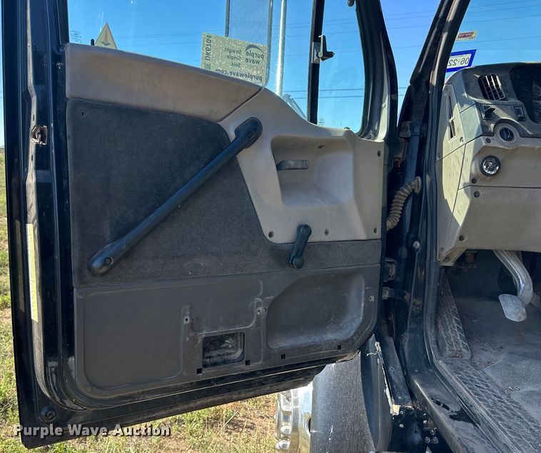 image for item DK6704 2001 Sterling Aceterra dump truck