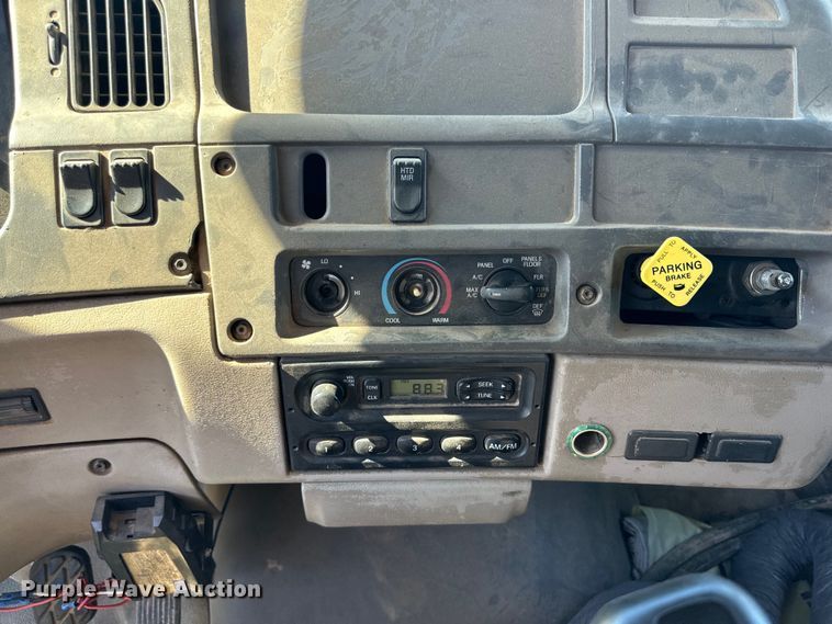 image for item DK6704 2001 Sterling Aceterra dump truck