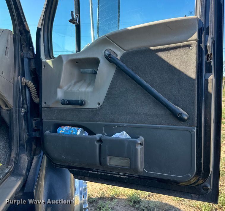 image for item DK6704 2001 Sterling Aceterra dump truck