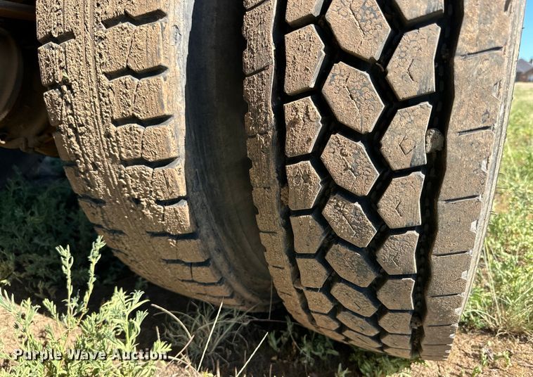 image for item DK6704 2001 Sterling Aceterra dump truck