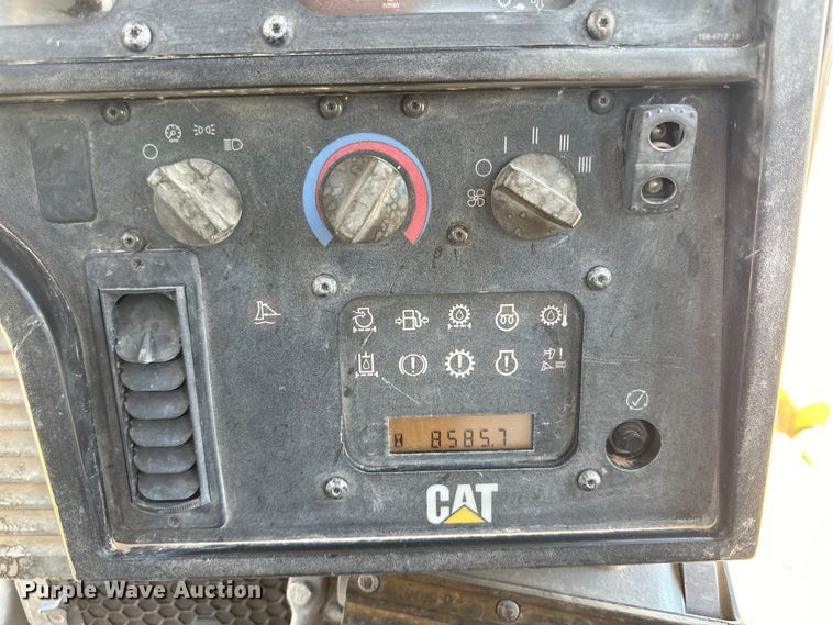 image for item DK6706 2008 Caterpillar D6T XL dozer