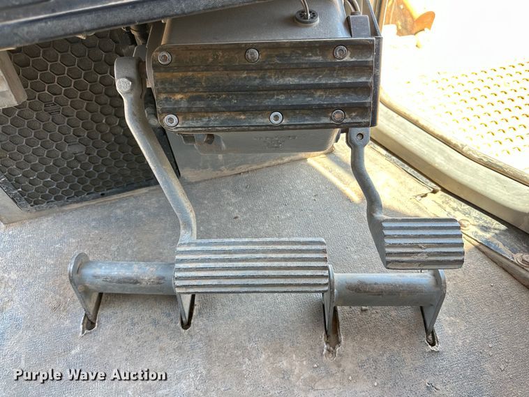 image for item DK6706 2008 Caterpillar D6T XL dozer