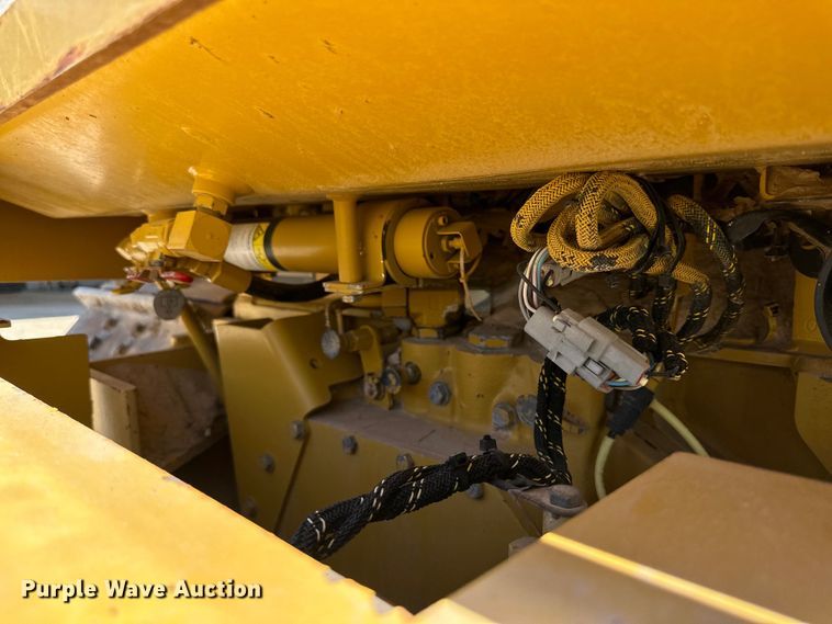 image for item DK6706 2008 Caterpillar D6T XL dozer