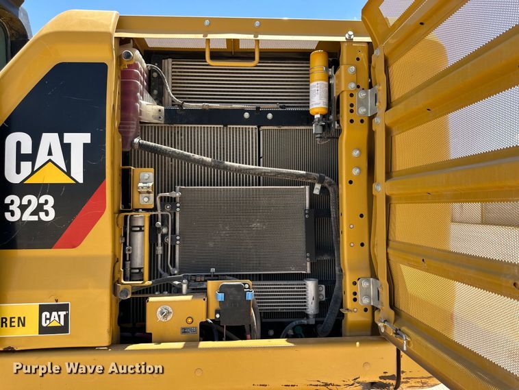 image for item DK6707 2018 Caterpillar  323 excavator