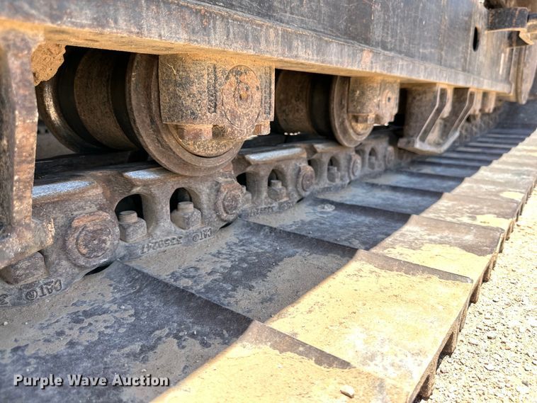 image for item DK6707 2018 Caterpillar  323 excavator