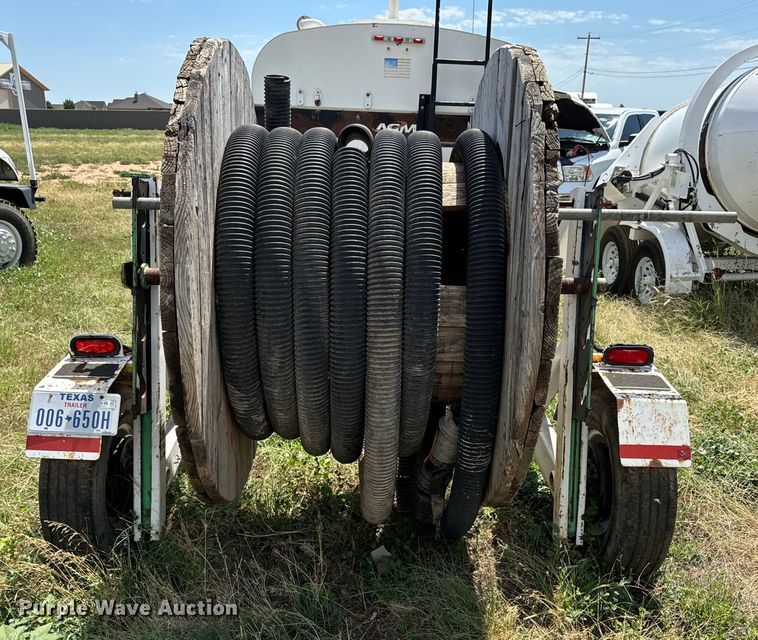 image for item DK6935 1972 Hogg reel trailer