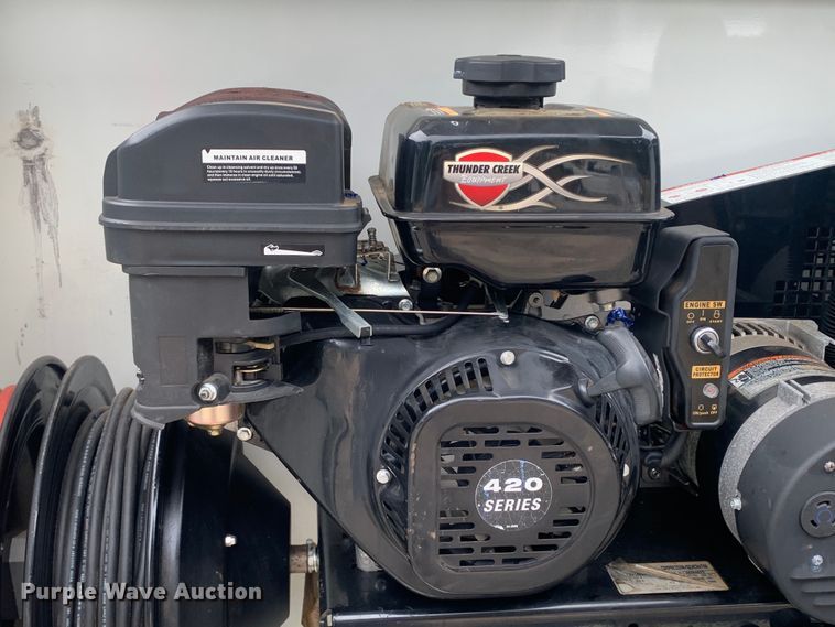 image for item DM7908 2015 Thunder Creek SLT715 Custom lube trailer