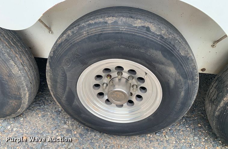 image for item DM7908 2015 Thunder Creek SLT715 Custom lube trailer