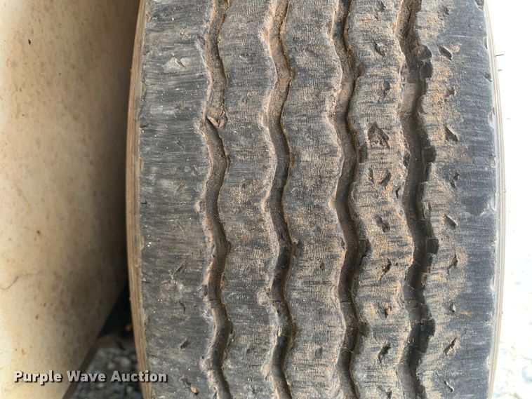 image for item DM7908 2015 Thunder Creek SLT715 Custom lube trailer