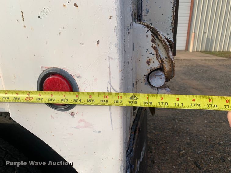 image for item DM7933 2002 Mack  CH613 dump truck