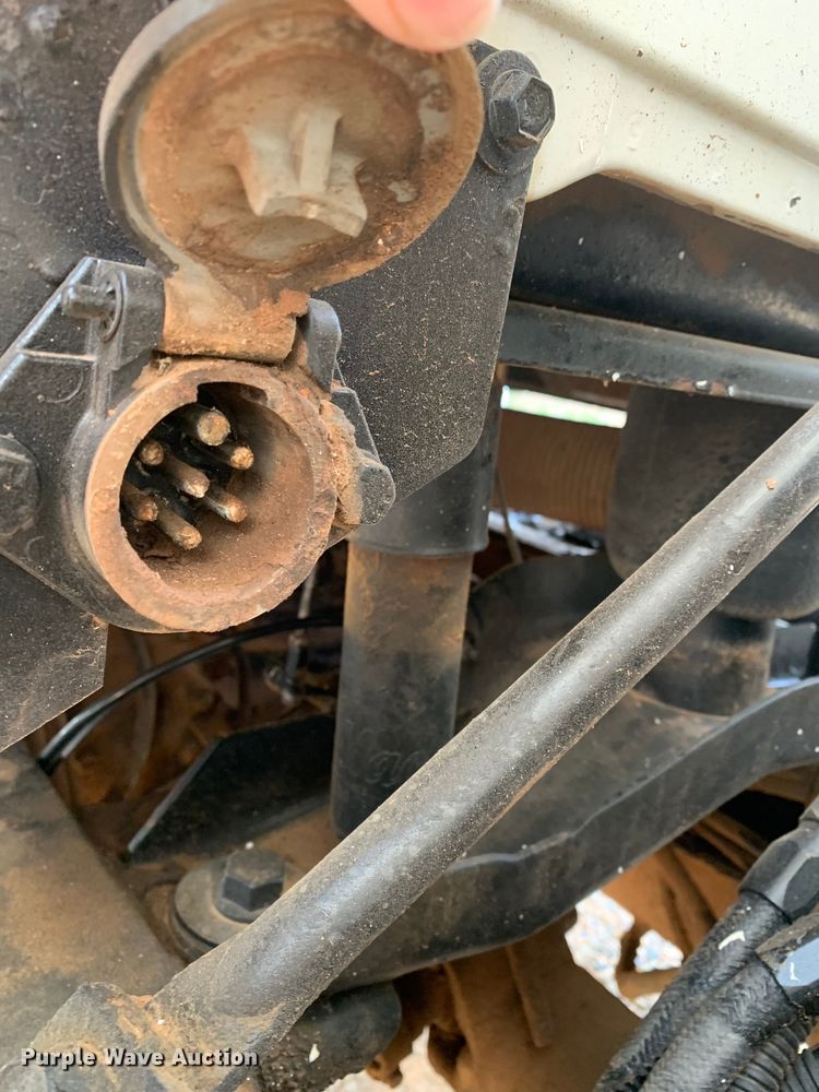 image for item DM7933 2002 Mack  CH613 dump truck