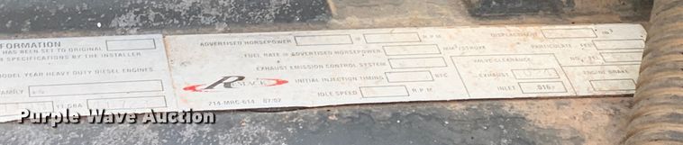 image for item DM7933 2002 Mack  CH613 dump truck