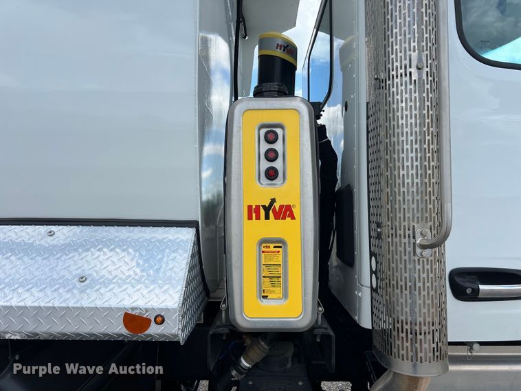 image for item DO2443 2023 Peterbilt 567 dump truck