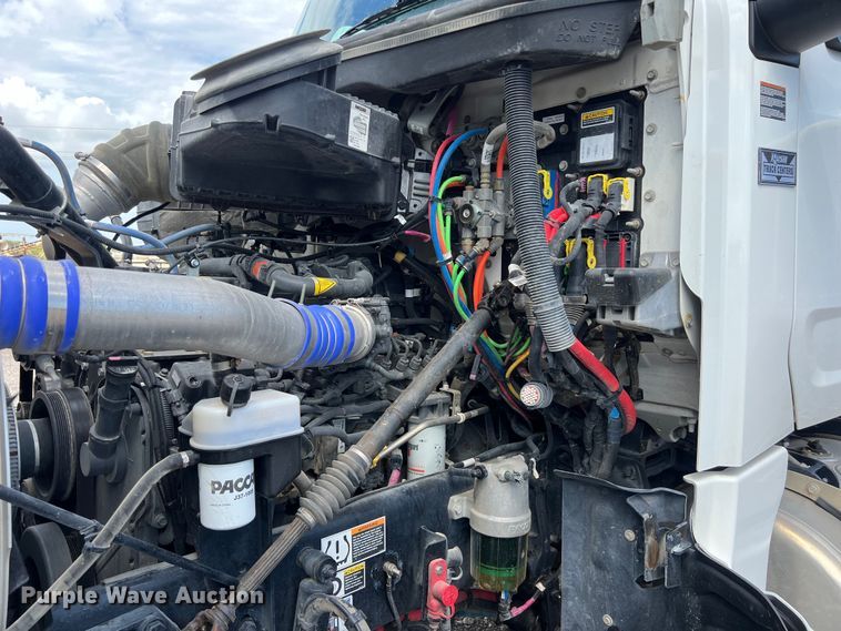 image for item DO2443 2023 Peterbilt 567 dump truck