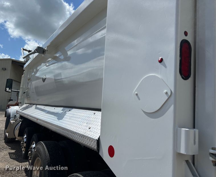 image for item DO2444 2023 Peterbilt  567 dump truck