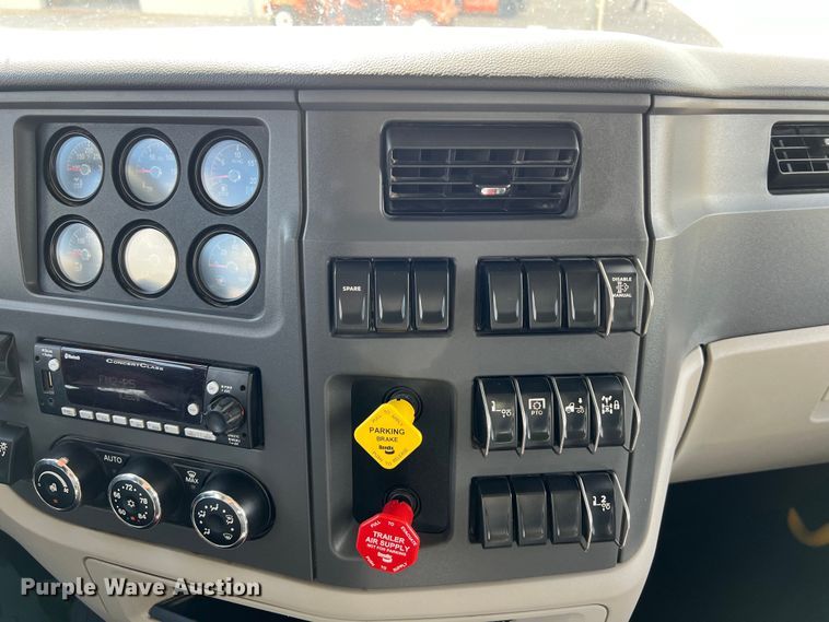 image for item DO2444 2023 Peterbilt  567 dump truck