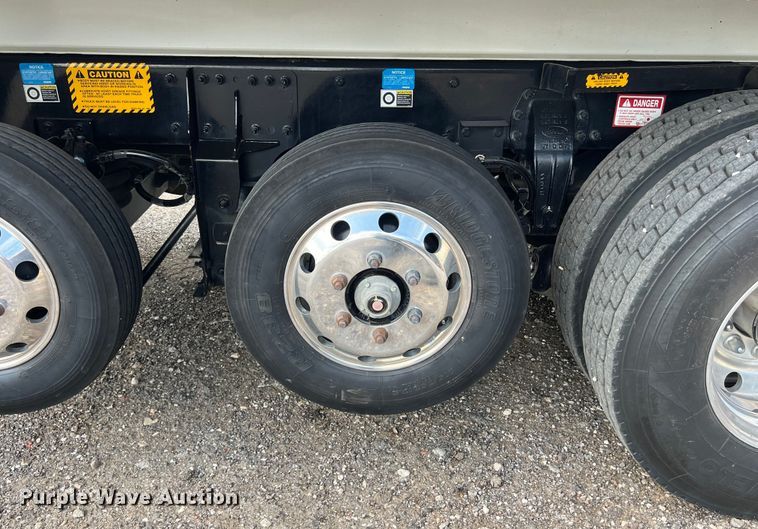 image for item DO2444 2023 Peterbilt  567 dump truck