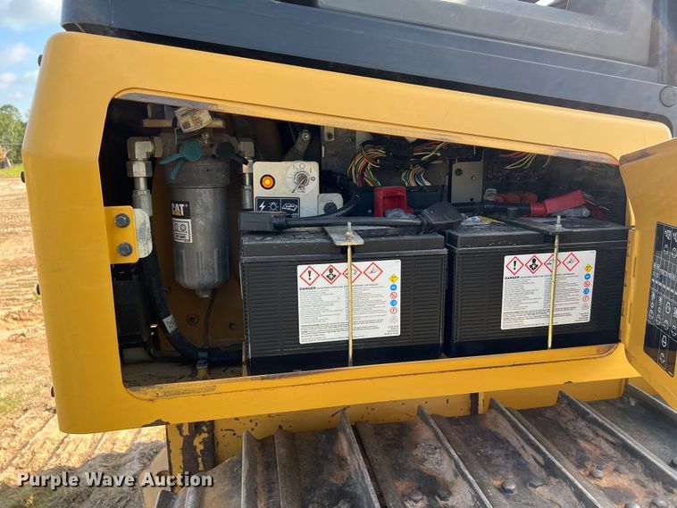 image for item DO2464 2018 Caterpillar D3K2 LGP dozer