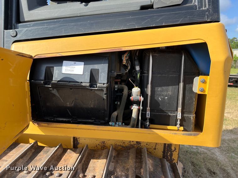 image for item DO2464 2018 Caterpillar D3K2 LGP dozer