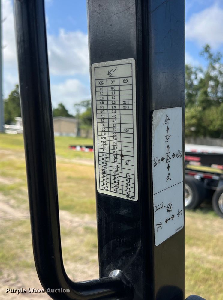 image for item DO2464 2018 Caterpillar D3K2 LGP dozer