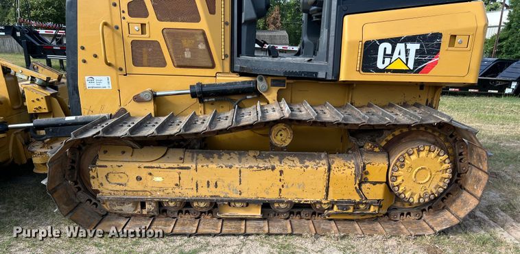 image for item DO2464 2018 Caterpillar D3K2 LGP dozer