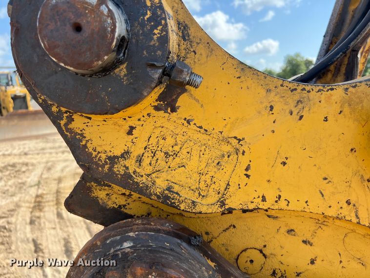 image for item DO2465 2017 Caterpillar 323F L excavator