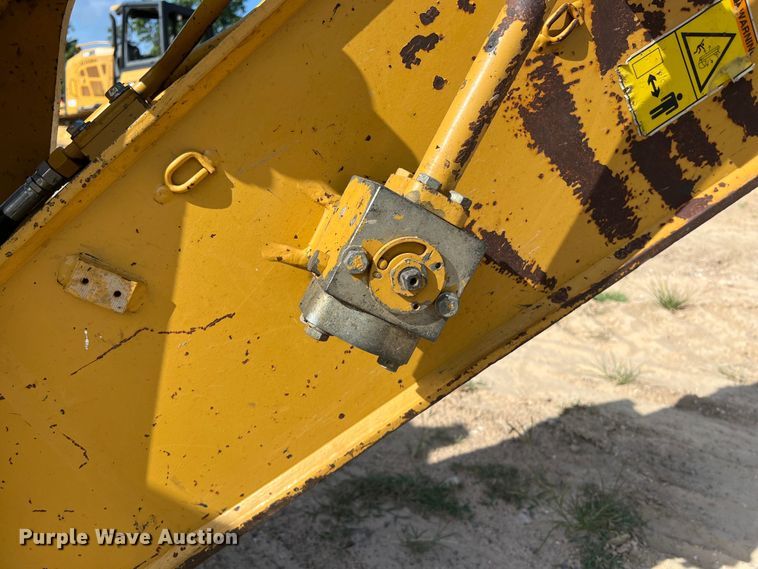 image for item DO2465 2017 Caterpillar 323F L excavator