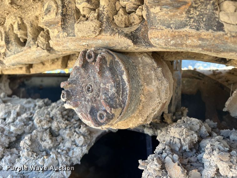 image for item DO2465 2017 Caterpillar 323F L excavator