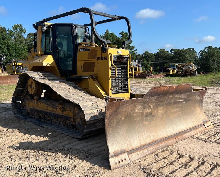 image for item DO2466 2017 Caterpillar D6N LGP dozer