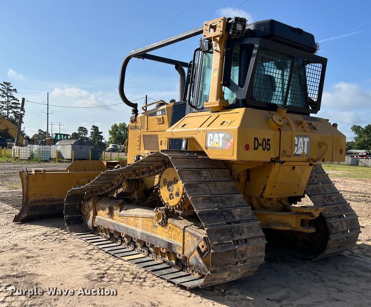 image for item DO2466 2017 Caterpillar D6N LGP dozer